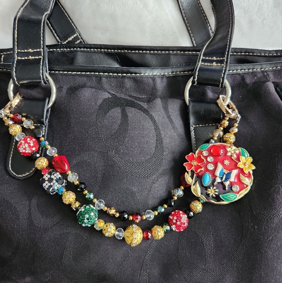 Colorful Beaded Purse Charm with Floral Pendant Bag Charm Chain - Picture 7 of 7